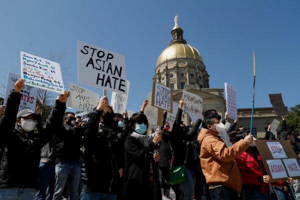 تظاهرات صدها نفر در آتلانتا در اعتراض به خشونتهای نژادی در آمریکا